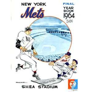   New York Mets Unsigned Official Year Book Program: Sports Collectibles