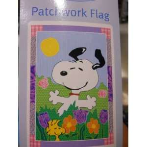  Field of Fun Snoopy Flag 28 X 40 Patio, Lawn & Garden