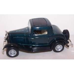  Kinsmart 1/34 Scale Diecast 1932 Ford 3 window Coupe in 