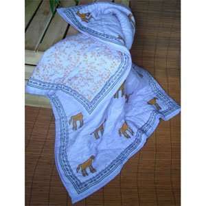  Dogs Handmade Baby Quilt: Home & Kitchen