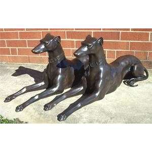  Metropolitan Galleries SRB45386 Pair of Lying Whippets 