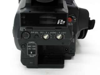 Panasonic AG HVX200 DVCPROHD P2 camcorder HD 1080i 720p w/ case/extras 