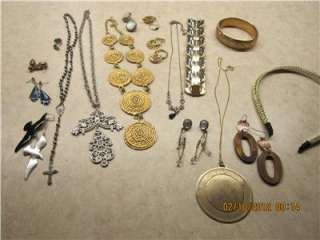 Disco Diva 70s, 80s Costume Jewelry lot: : necklaces, earrings, toe 