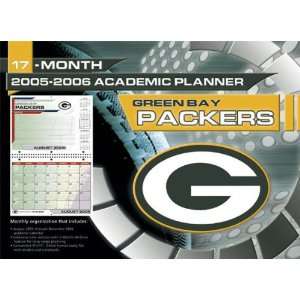    Green Bay Packers 2006 8x11 Academic Planner: Sports & Outdoors
