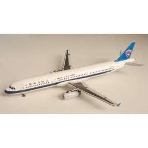   : Western Models China Southern A 321 Model Airplane: Everything Else