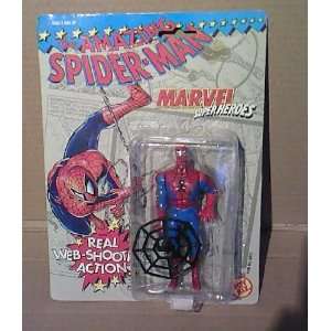   HEROES The Amazing SPIDER MAN with WEB SHOOTING ACTION Toys & Games