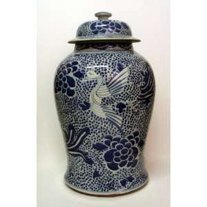   Blue and White Porcelain phoenix & flower Temple Jar: Home & Kitchen
