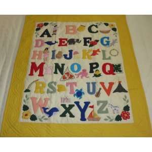   quilt ABC crib baby comforter blanket hand quilted/wall hanging: Baby