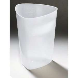 32 Oz. Graduated Plastic Triangular Container Etched Graduations Clear 