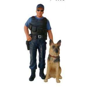  1/18 Police K9 Unit   2 Figure Set Toys & Games