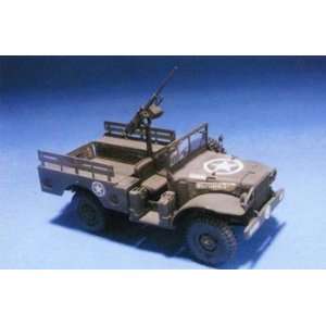  WC51 3/4 Ton 4x4 Weapons Carrier US Jeep 1 35 AFV Club 