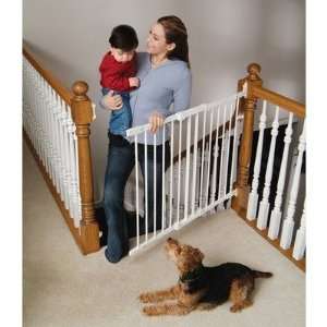  Safeway Angle Mount Safety Gate in Black: Baby