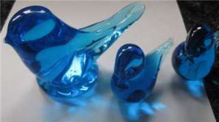 Happy Little Bluebird 3 Figure Titan Art Glass Signed  