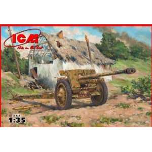   ICM 1/35 WWII 7,62cm PaK 36(r) German Anti Tank Gun Kit: Toys & Games