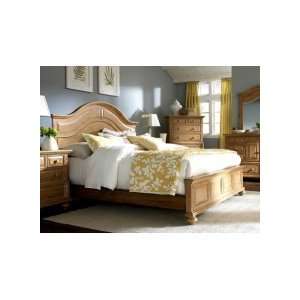  Broyhill Bryson King Panel Bed in Warm Pine Stain: Home 