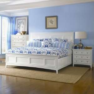  Magnussen B1475 Kentwood Panel Bed in White: Home 