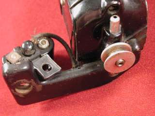 1930s Singer Simanco Sewing Machine Motor, model B.U.7 E, s/n 4513850 