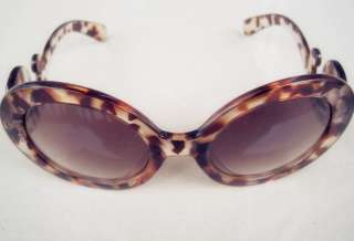   Retro inspired Butterfly Clouds Arms Semi Transparent Round Sunglasses