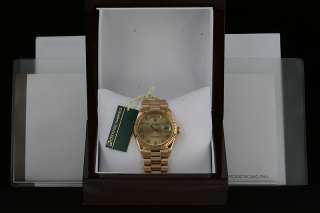 Mens Rolex 18K Gold Roman Dial President Watch  
