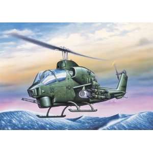  72 AH1T Sea Cobra Helicopter (Plastic Models) Toys & Games