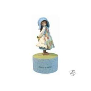  Holly Hobbie   Share A Smile Musical Figurine Everything 