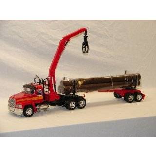 Mack CH Truck Red Tractor Trailer Logger Diecast Model   1:32 scale