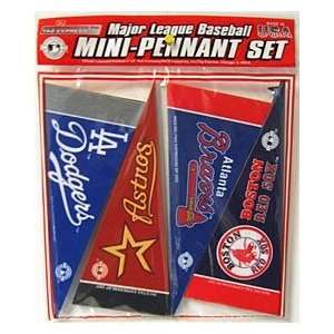  MLB Mini Pennant Set