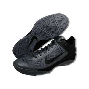 NIKE ZOOM HYPERFUSE LOW (MENS):  Sports & Outdoors