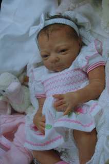 Mummelbaerchens Noor, so cute Reborn Baby Girl, sculpt by Adrie Stoete 