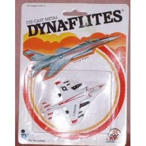  Dyna Flites Harrier (USMC) Toys & Games