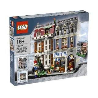  LEGO Creator Winter Toy Shop 10199 Toys & Games