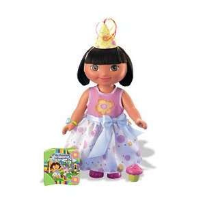   Dora the Explorer: Dress Up Adventure Fashions   Fiesta: Toys & Games