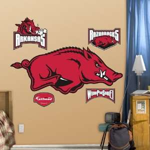  NCAA Arkansas Razorbacks Logo Fat Head: Home & Kitchen
