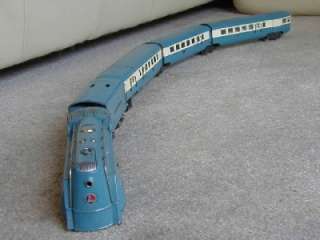 Lionel Trains,Orginal Blue Streak 265E Locomotive & Tender, ( + 3 