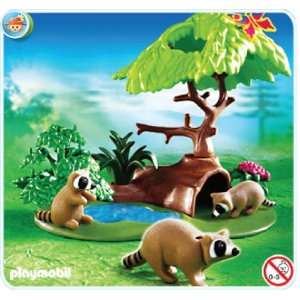  Playmobil Forest Lodge Raccoons Toys & Games