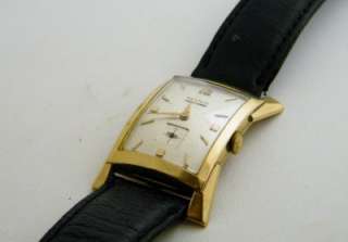 Vintage BENRUS Watch, Nice dial works good runs good  