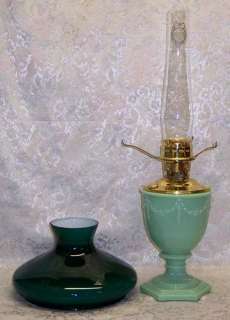   shade aladdin s florentine nouveau vase lamp dated on the bottom 2004
