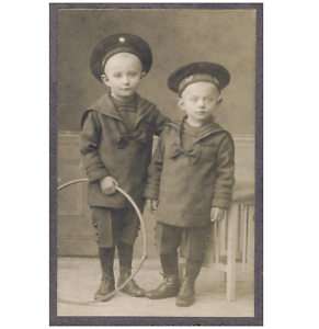 LITTLE BOYS child sailor suit fashion CDV PHOTO c1910  