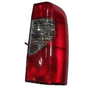  02 04 Nissan Xterra Tail Light Lamp Assy RIGHT: Automotive