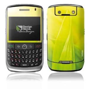  Design Skins for Blackberry 8900 Curve   Green Leave Design 