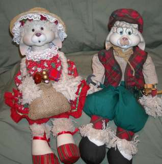 Grandpa Grandma Bunny Christmas Dolls House of Lloyd Figures Holiday 