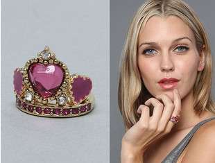 BETSEY JOHNSON pink crystal heart CROWN Rings  
