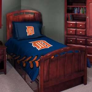   Co. MLB Detroit Tigers Twin/Full Comforter Set: Sports & Outdoors