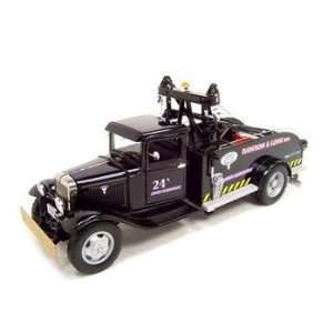    1934 FORD TOW TRUCK BLACK 124 DIECAST MODEL 