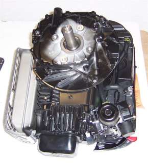 Briggs & Stratton 8.5 TP Engine 7/8 x 3 5/32 HF 12R512 0114  