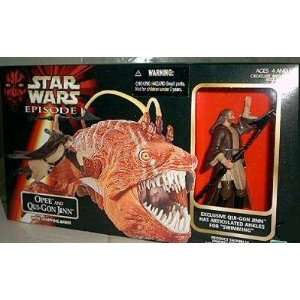   Wars Episode I Opee & Qui Gon Jinn with Snapping Jaws Toys & Games