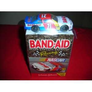   NASCAR BAND AID #21 COLLECTABLE DIE CAST CAR DRIVER UNKNOWN Toys