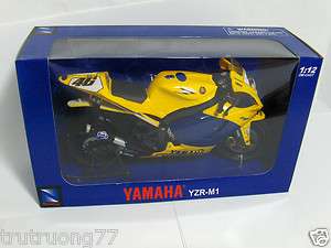 Yamaha YZR M1 Motorcycle 1 12 Die cast Rider Valentino Rossi 2006 #46 